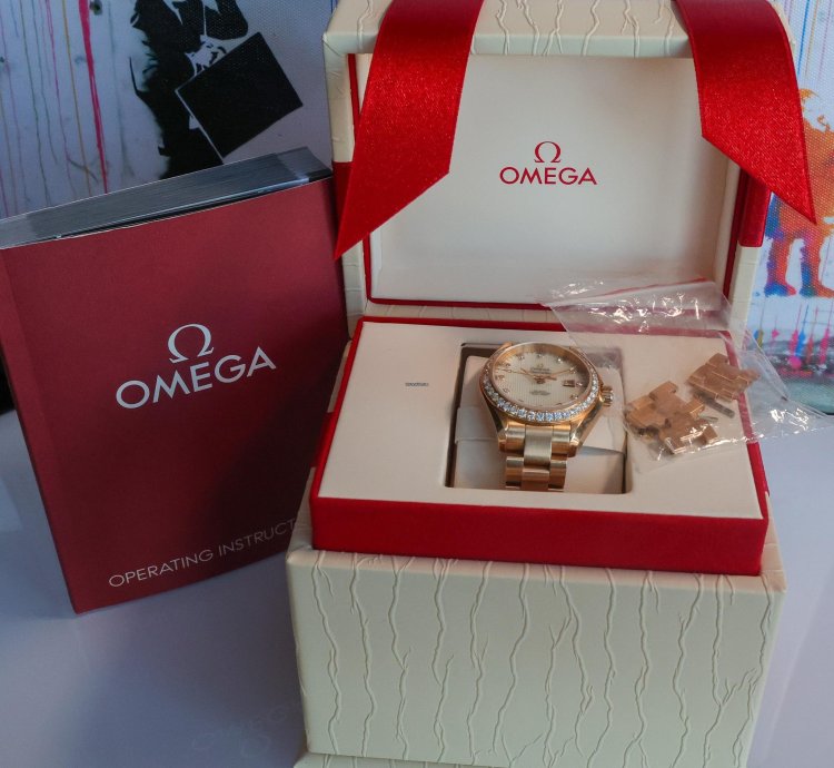 Omega Seamaster Aqua Terra Teaked Diamond Dial 231 55 34 20 55 001 34mm 18k Yg Womens Watch