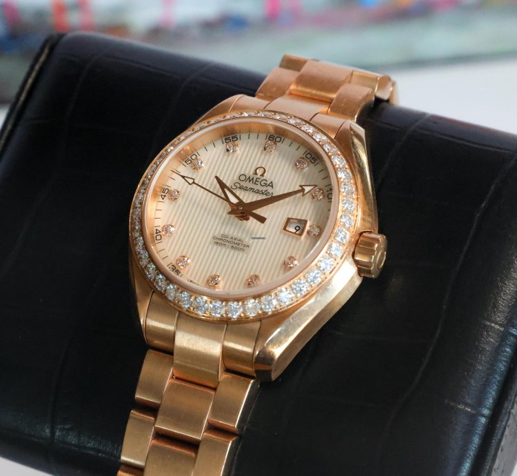 Omega Seamaster Aqua Terra Teaked Diamond Dial 231 55 34 20 55 001 34mm 18k Yg Womens Watch