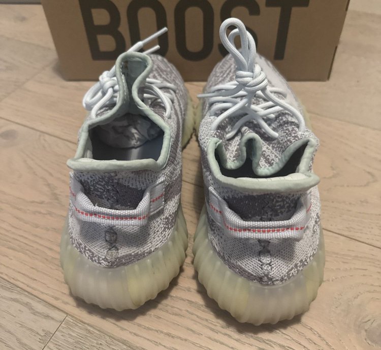 Yeezy Boost 350 V2 B37571 Blue Tint