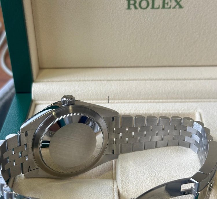 Rolex Sky-dweller 336934 Green Dial Jubilee 2024 Unworn Full Set