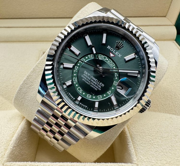 Rolex Sky-dweller 336934 Green Dial Jubilee 2025 New