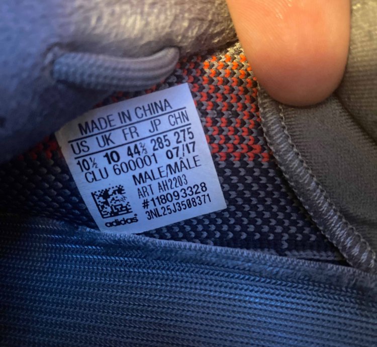 Yeezy Boost 350 V2 Beluga 2 0