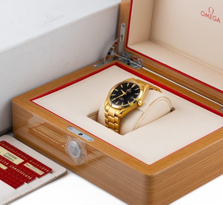 Omega Seamaster Aqua Terra Yellow Gold 18k Black Dial Ref 2102 50 00 Full Set