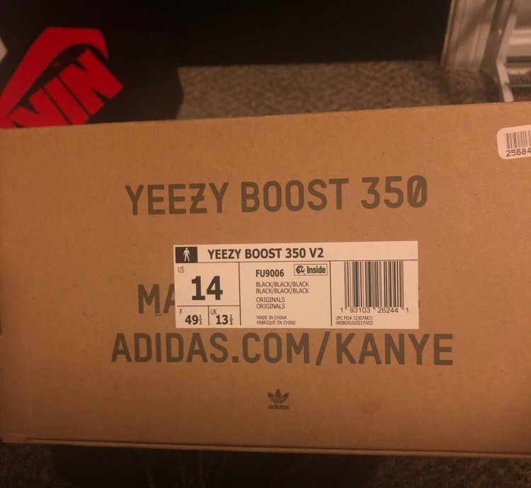 Yeezy Boost 350 V2 Black Non-reflective