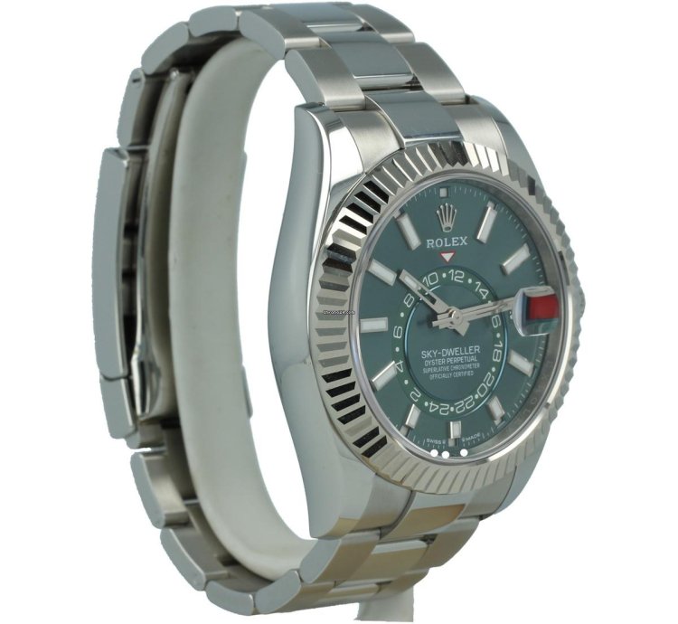Rolex Sky-dweller 336934 Green Dial Like New 2024