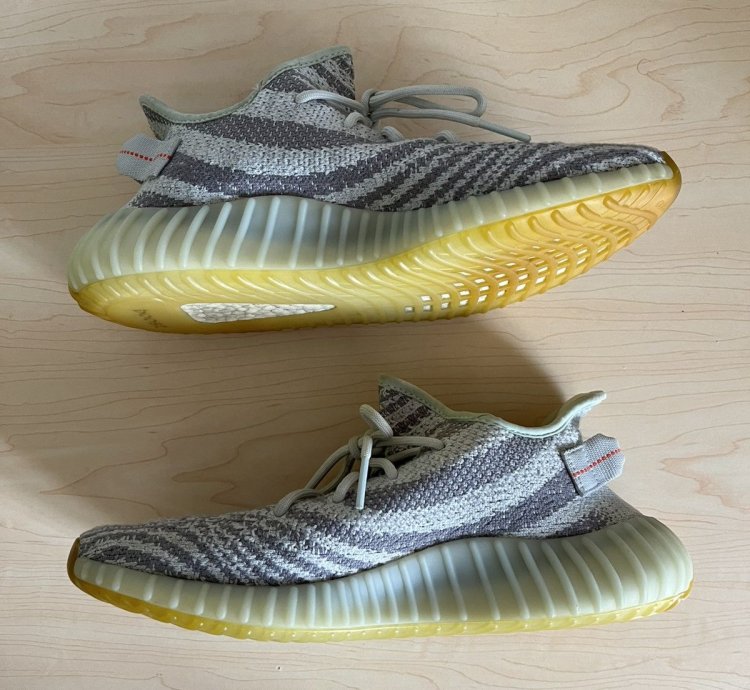 Yeezy Boost 350 V2 Blue Tint 2017