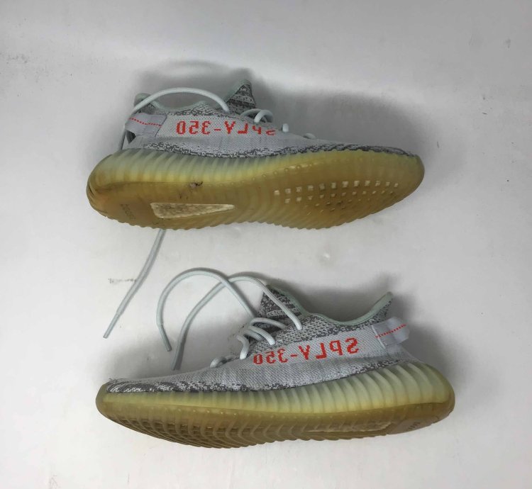Yeezy Boost 350 V2 Blue Tint 2017