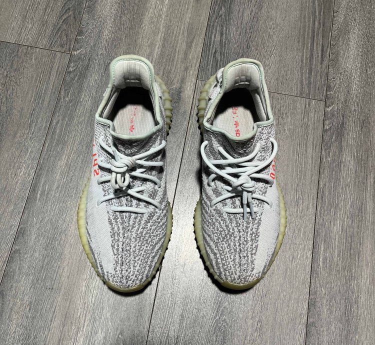 Yeezy Boost 350 V2 Blue Tint 2017