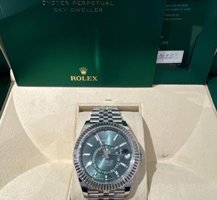 Rolex Sky-dweller 336934 Green Jubilee Stainless Steel