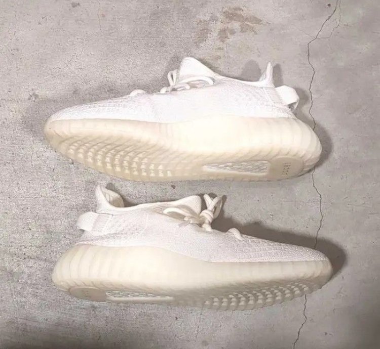 Yeezy Boost 350 V2 Bone Size 10 Us Men Worn Twice No Box