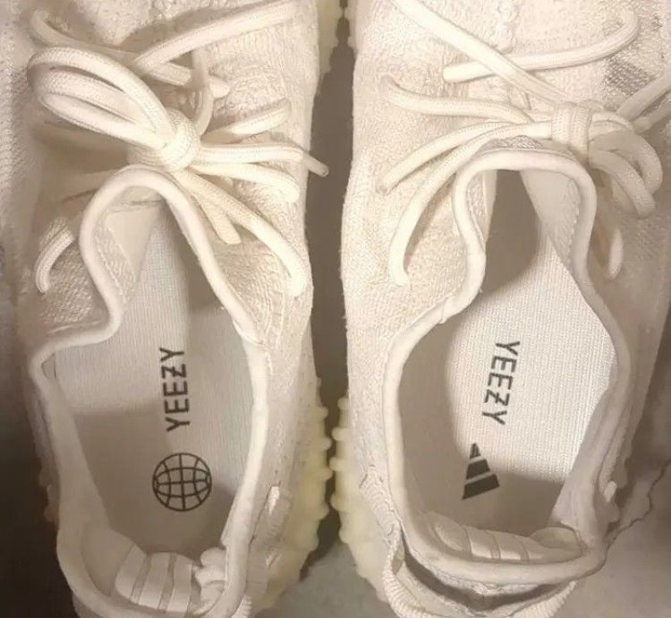 Yeezy Boost 350 V2 Bone Size 10 Us Men Worn Twice No Box