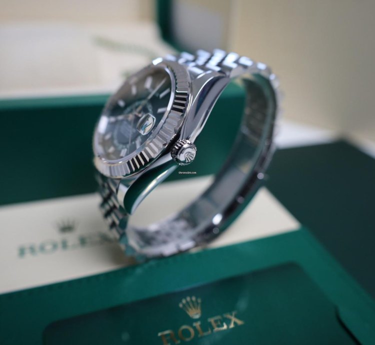 Rolex Sky-dweller 336934 Green Mint Dial Jubilee - New 2024