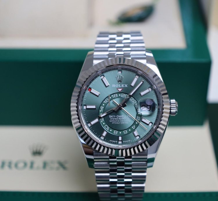 Rolex Sky-dweller 336934 Green Mint Dial Jubilee - New 2024