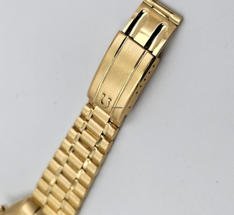 Omega Seamaster Chrono 18k Gold Top Condition 321