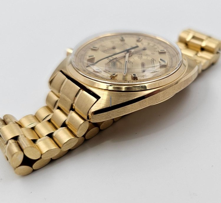 Omega Seamaster Chrono 18k Gold Top Condition 321