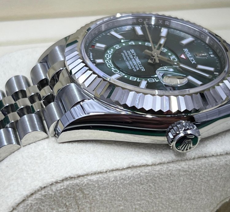 Rolex Sky-dweller 336934 Mint Green Jubilee
