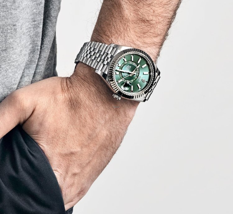 Rolex Sky-dweller 336934 Stainless Steel Green Dial Jubilee 2025