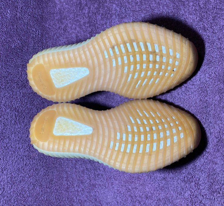 Yeezy Boost 350 V2 Citrin Non-reflective