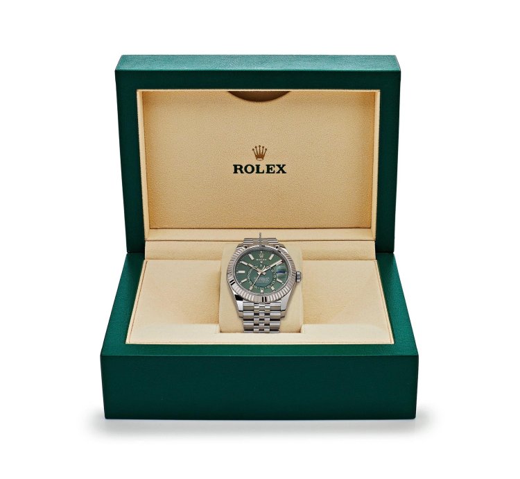 Rolex Sky-dweller 336934 Stainless Steel Green Dial Jubilee 2025