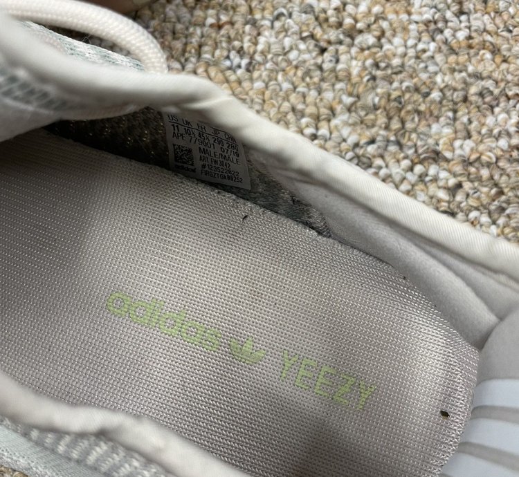 Yeezy Boost 350 V2 Citrin Nrf