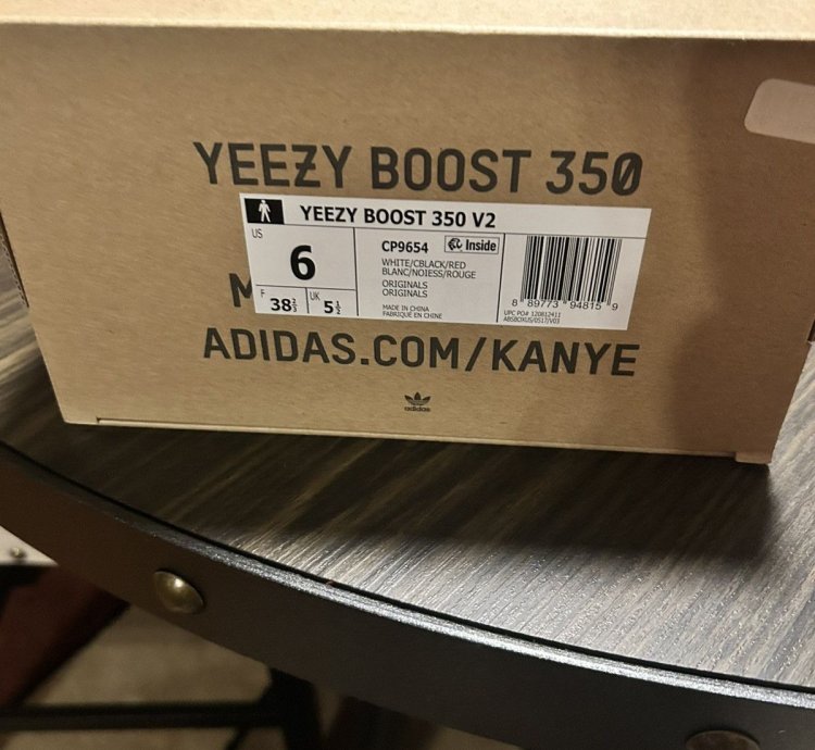 Yeezy Boost 350 V2 Clay Originals