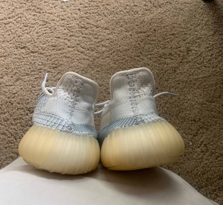 Yeezy Boost 350 V2 Cloud White Non-reflective