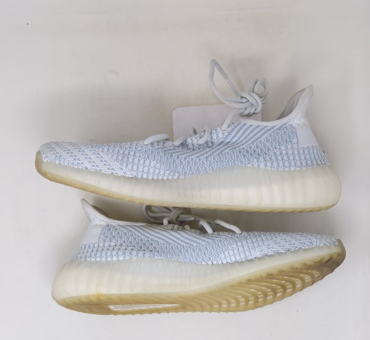 Yeezy Boost 350 V2 Cloud White Non-reflective