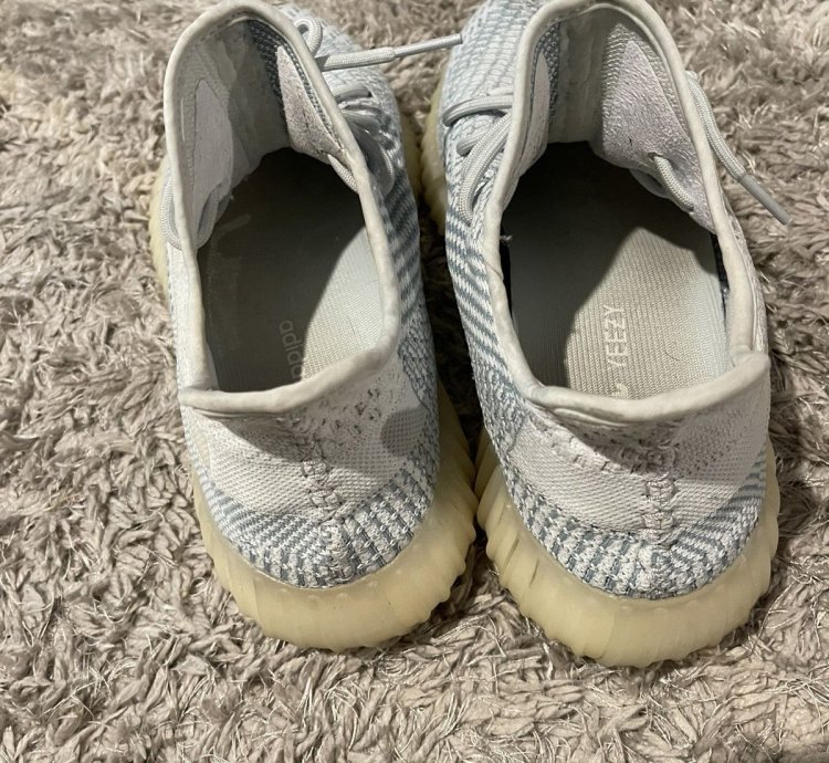 Yeezy Boost 350 V2 Cloud White Non-reflective 2019