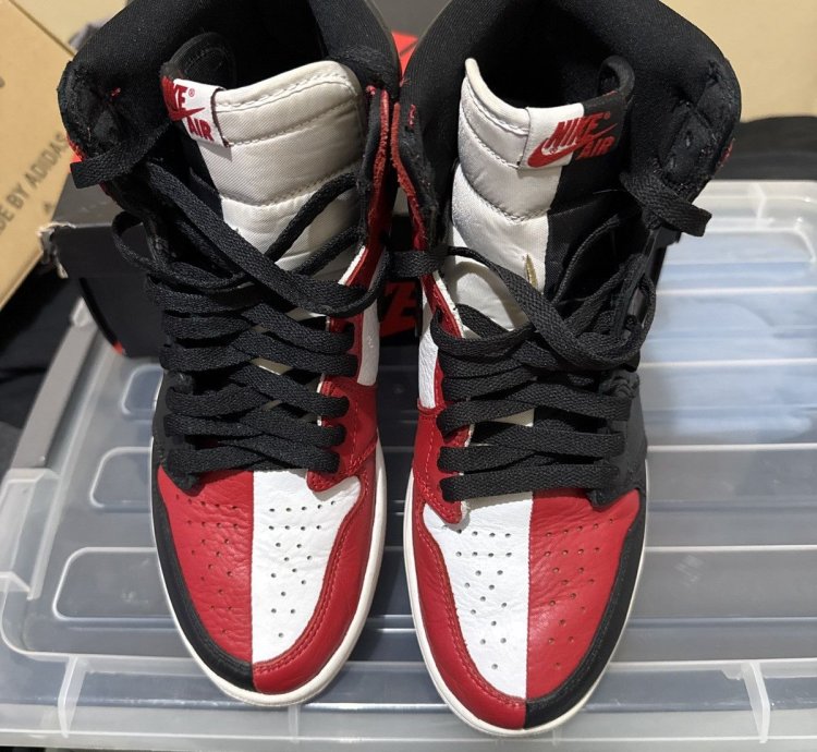 Air Jordan 1 High Top Homage To Home