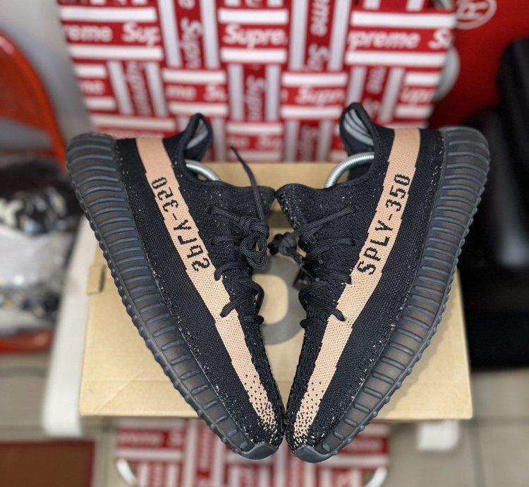 Yeezy Boost 350 V2 Copper - Sz 10