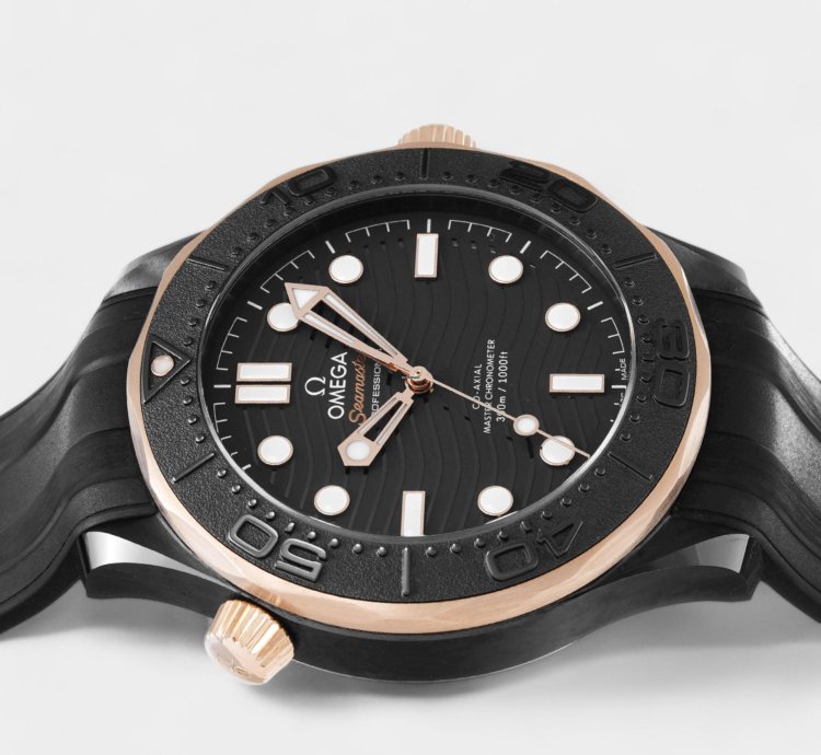 Omega Seamaster Diver 300 210 62 44 20 01 001 Ceramic Sedna Gold Black 43 5mm Box Papers