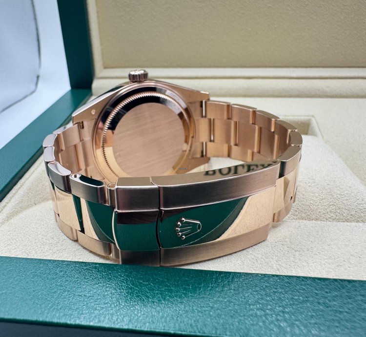 Rolex Sky-dweller 336935 Bleu Dial 02-2025 New