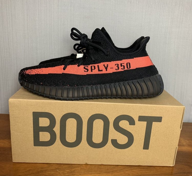Yeezy Boost 350 V2 Core Red
