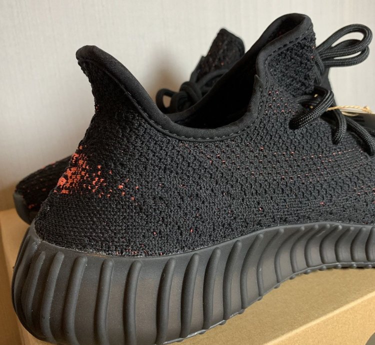 Yeezy Boost 350 V2 Core Red