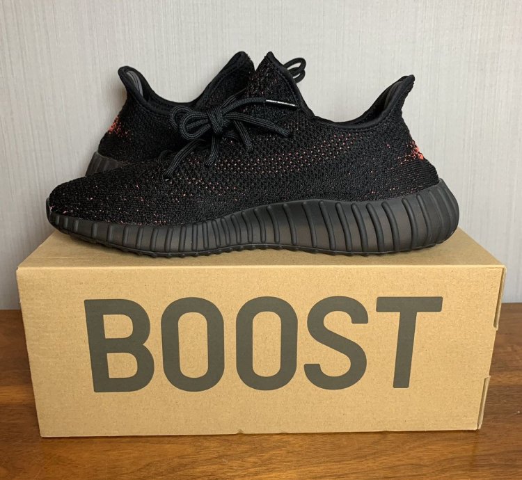 Yeezy Boost 350 V2 Core Red
