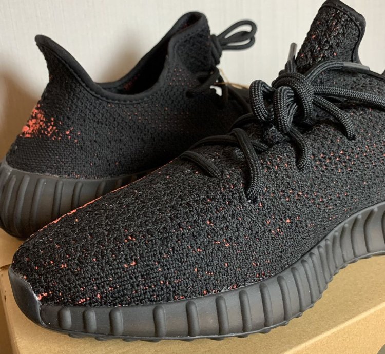 Yeezy Boost 350 V2 Core Red
