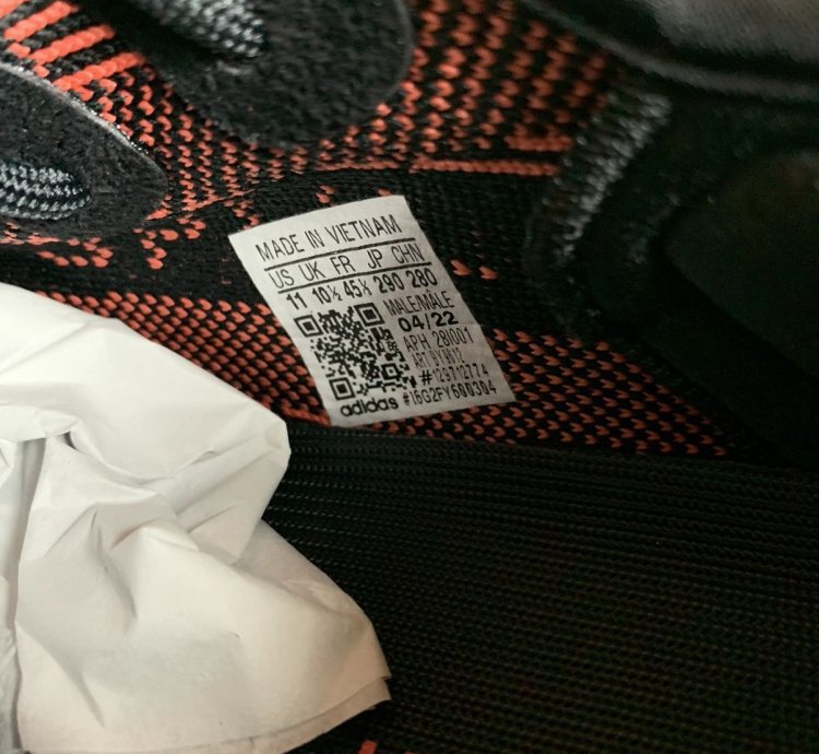 Yeezy Boost 350 V2 Core Red