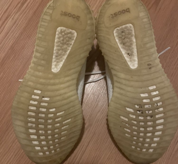 Yeezy Boost 350 V2 Cream Triple White Us11