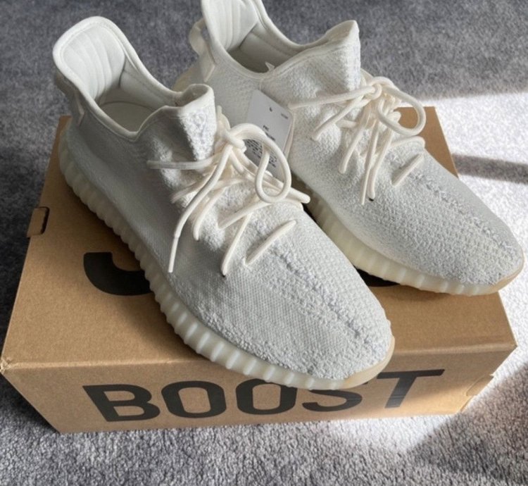 Yeezy Boost 350 V2 Cream White