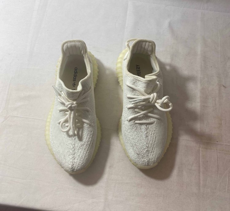 Yeezy Boost 350 V2 Cream White Triple White
