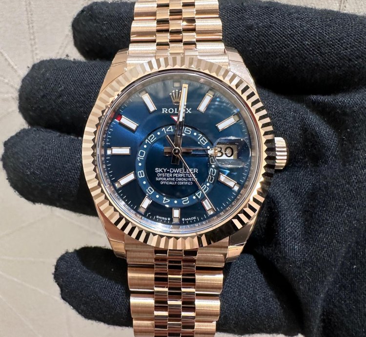 Rolex Sky-dweller 336935 Jubilee Band Rose Gold With Blue Green Dial