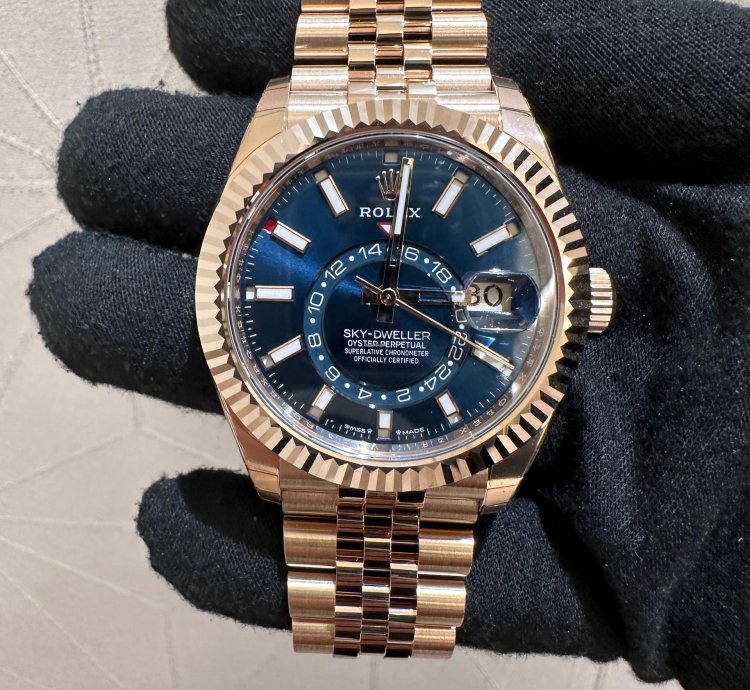 Rolex Sky-dweller 336935 Jubilee Band Rose Gold With Blue Green Dial