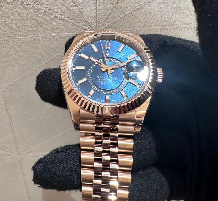 Rolex Sky-dweller 336935 Jubilee Band Rose Gold With Blue Green Dial