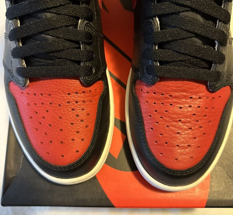 2016 Jordan 1 Bred Banned