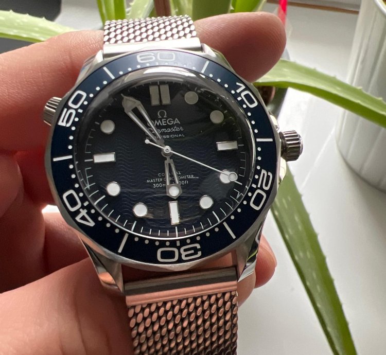 Omega Seamaster Diver 300 Bond 60th Anniversary