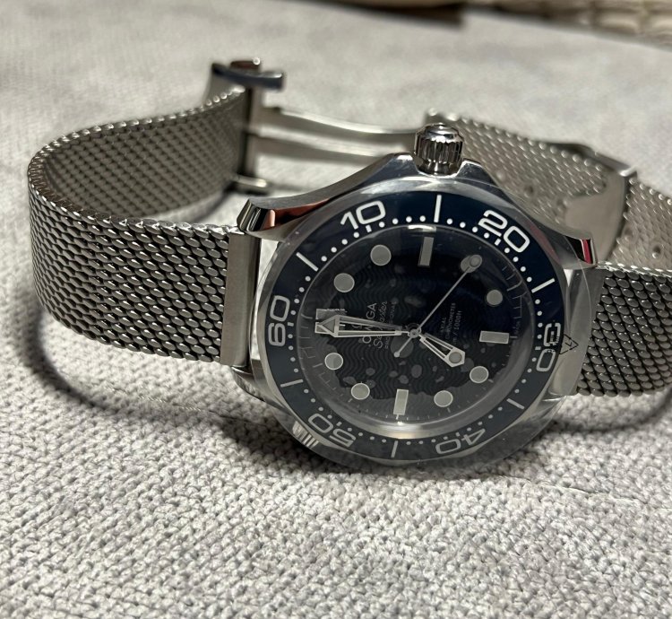 Omega Seamaster Diver 300 Bond 60th Anniversary