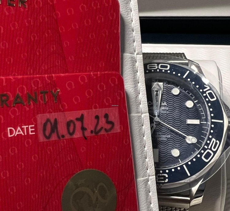 Omega Seamaster Diver 300 Bond 60th Anniversary