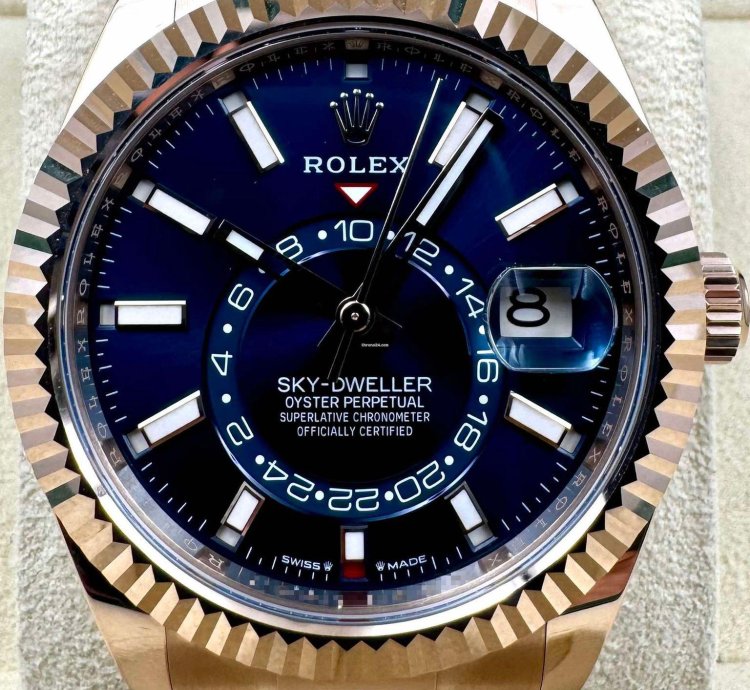 Rolex Sky-dweller 336935 Rose Gold Blue Dial Oyster Bracelet Unworn 2025