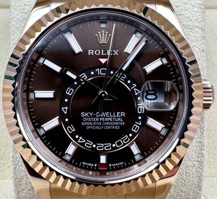 Rolex Sky-dweller 336935 Rose Gold Chocolate Dial Oyster Bracelet Unworn 2023
