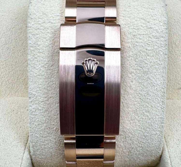 Rolex Sky-dweller 336935 Rose Gold Chocolate Dial Oyster Bracelet Unworn 2023